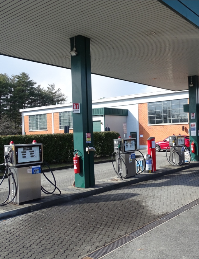 distributori di carburante