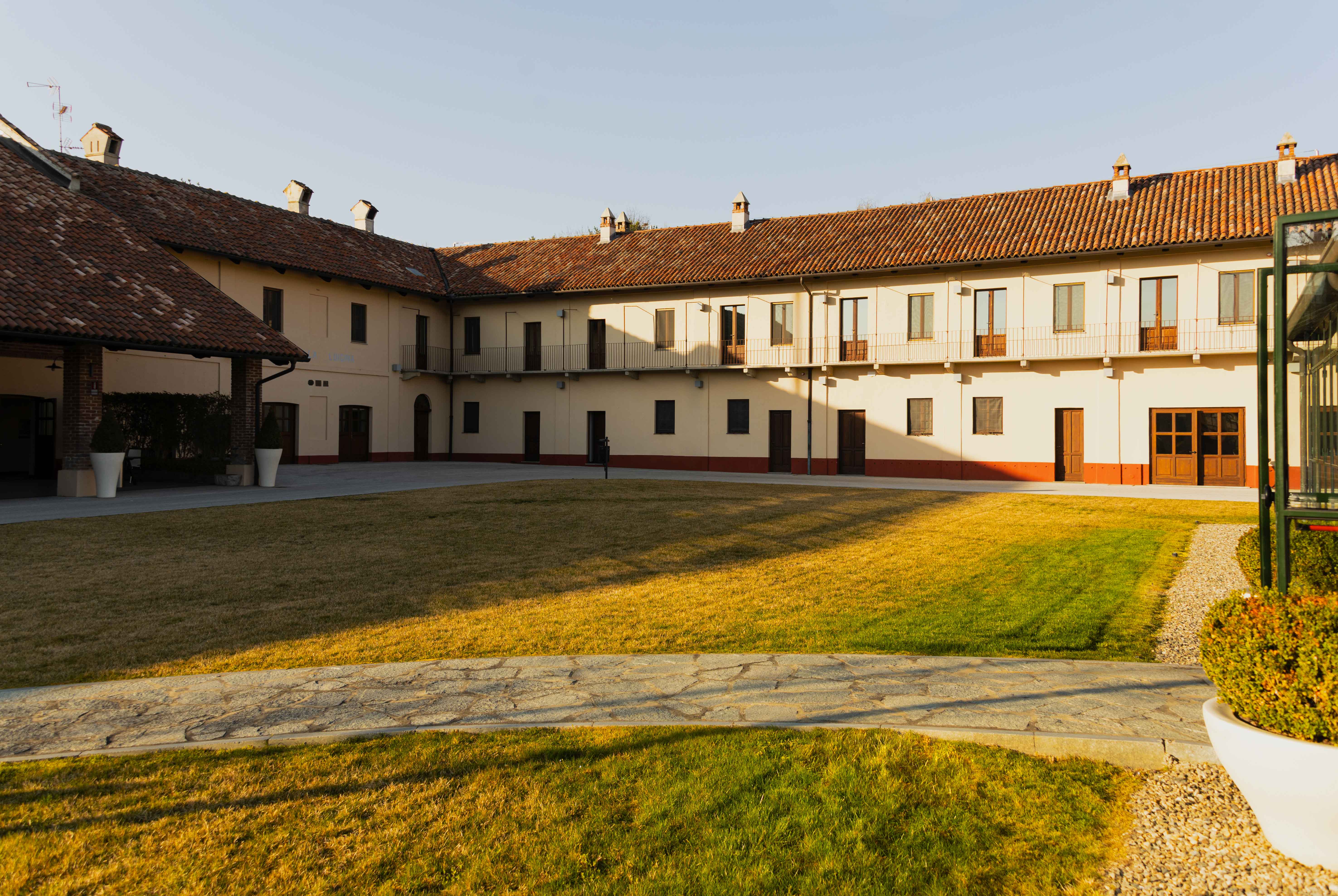 Photo of the exterior of the farmhouse