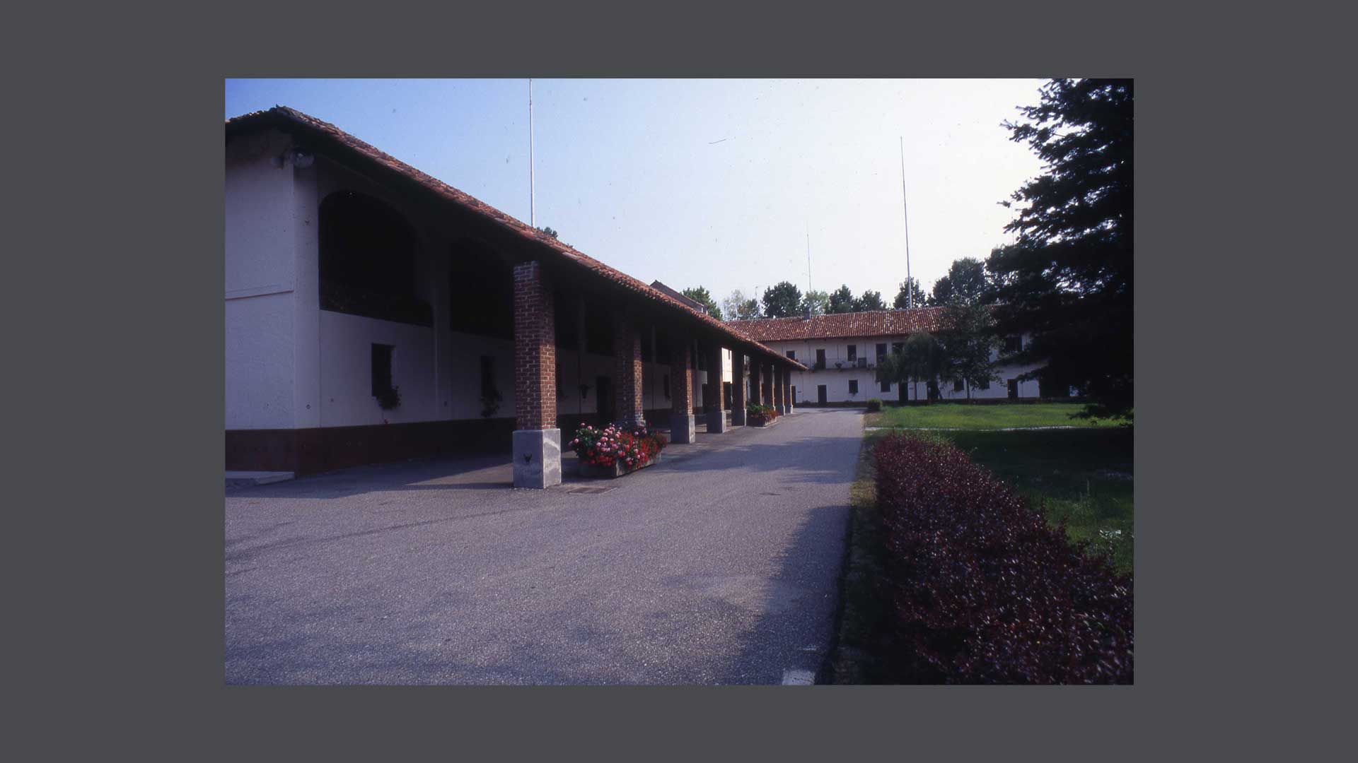 Photo of the exterior of a building in Balocco