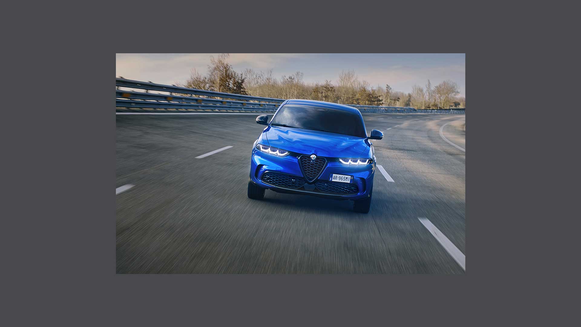 Frontal photo of an Alfa Romeo Stelvio car